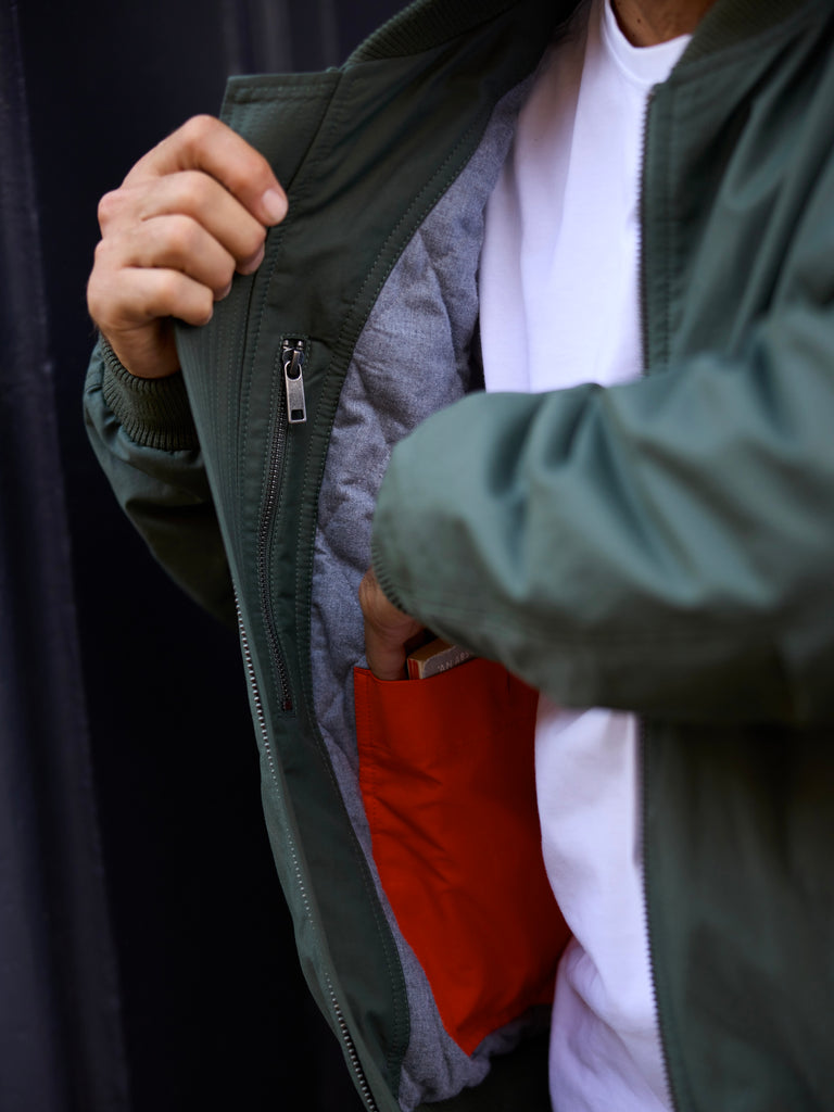 Quilted Bomber Jacket 2027 Military Green