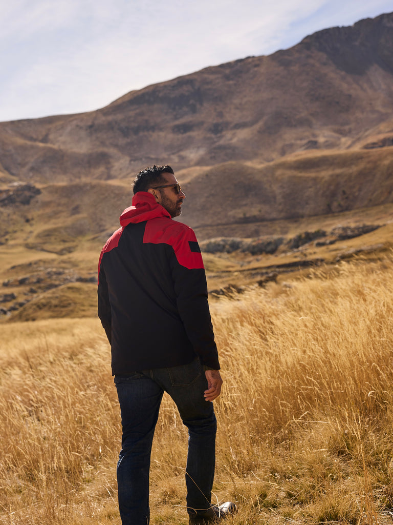 4 Seasons Waterproof Jacket 2027 Black and Red