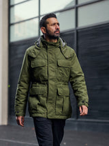 Prav is 6ft, has a 41” chest and wears a Large