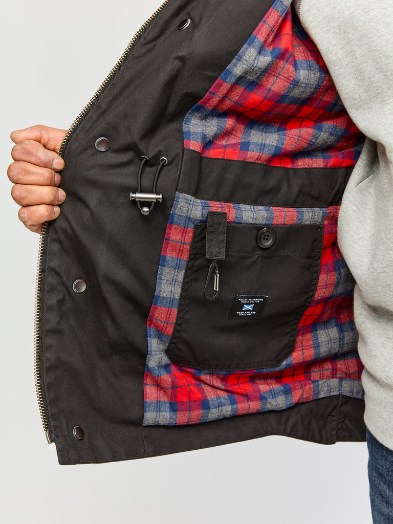 Close up of inner fabric details on FRAHM Waxed Classic Field Jacket 2026 Black