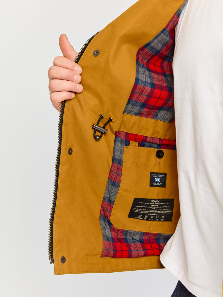 Close up of inner fabric of FRAHM Waxed Classic Field Jacket 2026 Honey Tan